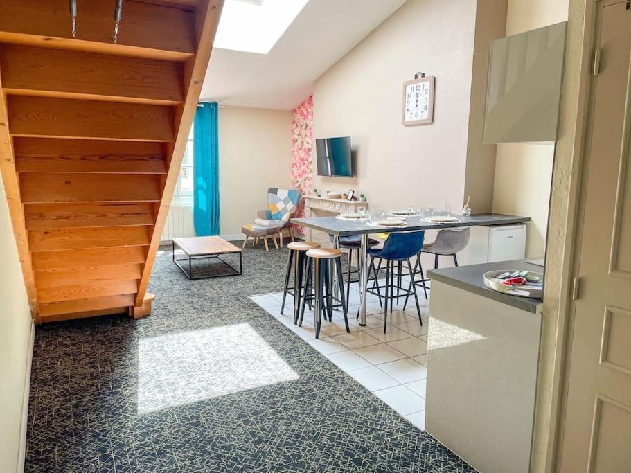 Le Saint Gilles Cosy, Centre-Ville, Wifi Le Puy-en-Velay ภายนอก รูปภาพ